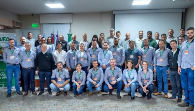 Cooperados realizam imersão em cooperativismo na Argentina