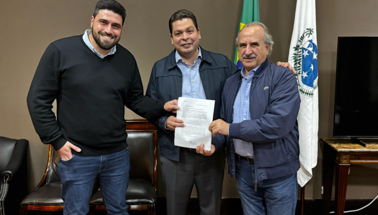 Projeto de ampliação da PR-180 entre Cascavel e Boa Vista da Aparecida é doado ao DER-PR