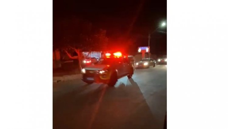 Fiscalização em bares de Cafelândia resulta em um homem preso por tráfico nesta noite de sábado