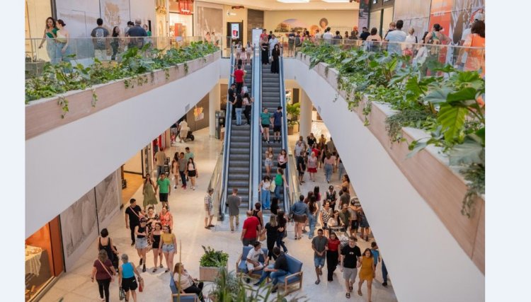 Catuaí Cascavel promove Tag Surreal neste fim de semana, com descontos de até 70%