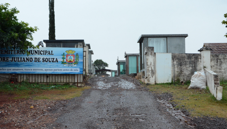 Lei proíbe vendas de terrenos no cemitério de Corbélia