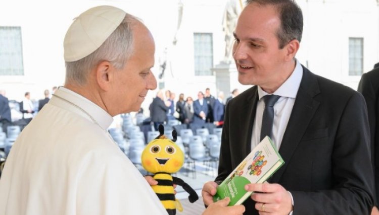 Sicredi apresenta ao Papa resultados do Programa A Uni&atilde;o Faz a Vida