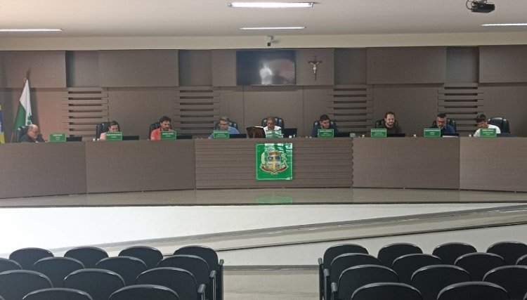 Maioria dos vereadores vetam aumento do IPTU de 9,46% proposto pelo prefeito de Cafel&acirc;ndia 