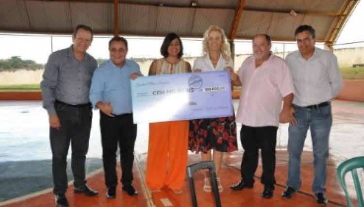 Batatinha viabiliza R$ 384,9 milh&otilde;es em investimentos para munic&iacute;pios, em Cafel&acirc;ndia j&aacute; foram R$ 5 milh&otilde;es