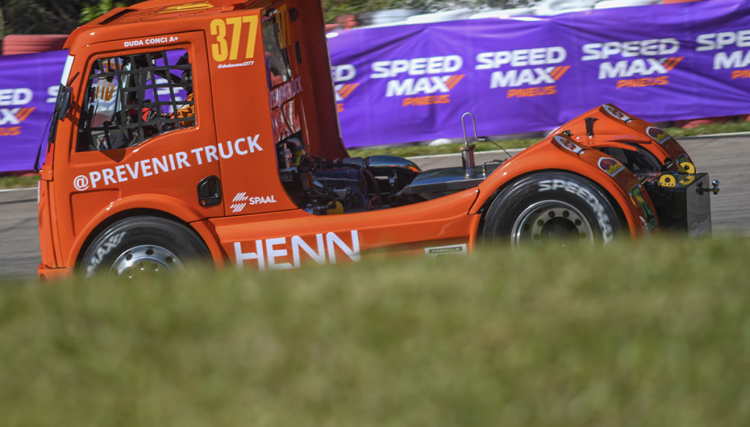Cafelandense Duda Conci &eacute; o mais r&aacute;pido dos treinos da <br/>categoria F-Truck em Guapor&eacute;