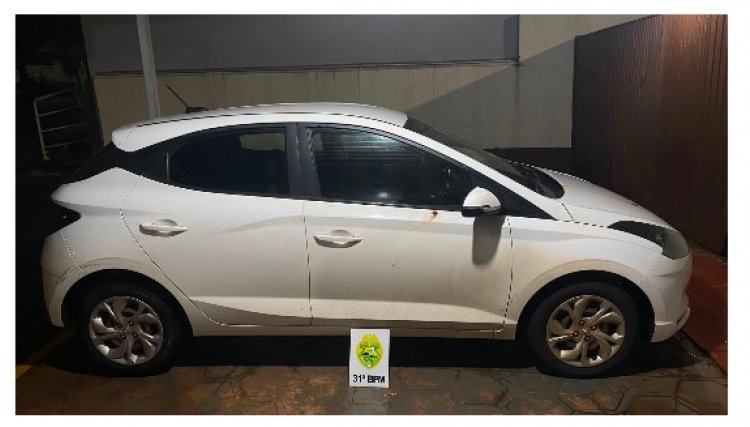 Pol&iacute;cia Militar de Cafel&acirc;ndia recupera carro furtado neste s&aacute;bado 