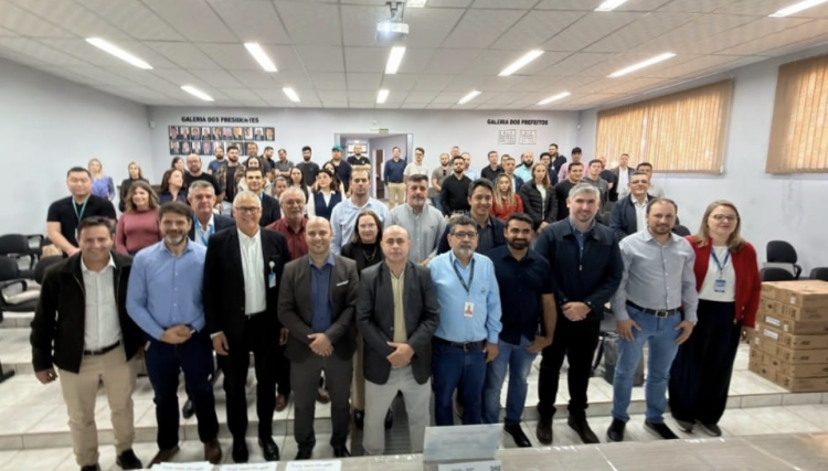 AMP, Itaipu e UTFPR realizam reuni&atilde;o t&eacute;cnica com prefeituras da Amocentro e da Cantuquirigua&ccedil;u<br/>