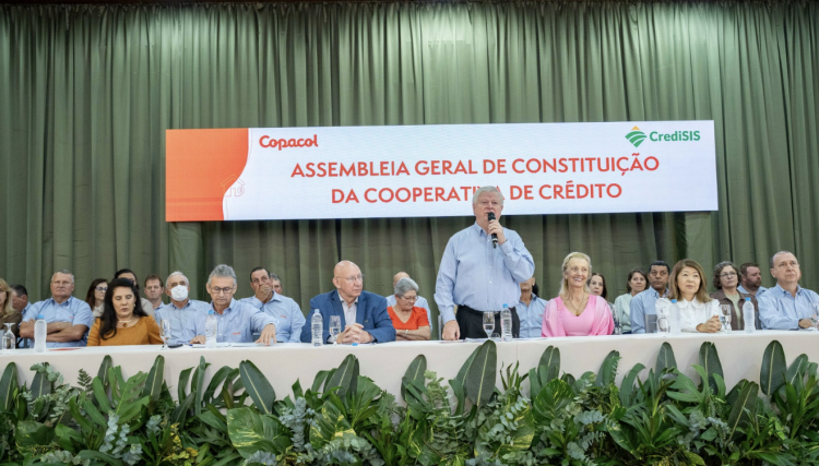 Vota&ccedil;&atilde;o hist&oacute;rica constitui a CrediSIS Copacol Cooperativa de Cr&eacute;dito nesta sexta-feira 14