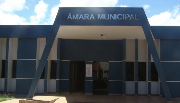 90 dias ap&oacute;s rejei&ccedil;&atilde;o, C&acirc;mara de Tup&atilde;ssi aprova projeto que aumenta remunera&ccedil;&atilde;o de comissionados<br/>