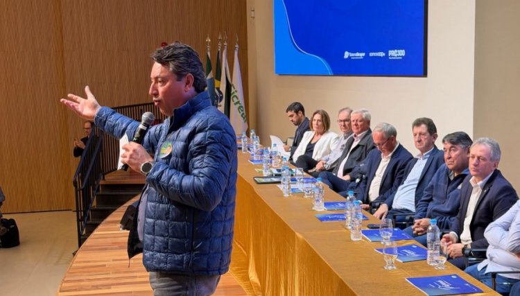 Deputado Federal S&eacute;rgio Souza participa de encontro com presidentes de cooperativas do Paran&aacute;