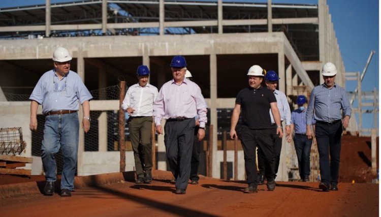 Conselho de Administração da Frimesa visita obra em Assis Chateaubriand