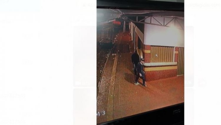 Supermercado Fávero é furtado em Nova Aurora nesta madrugada de sexta-feira, veja o vídeo 