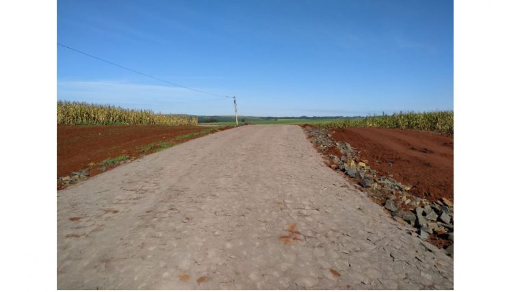 Com investimentos da Itaipu e da Copacol calçamento poliédrico é concluído em Nova Aurora