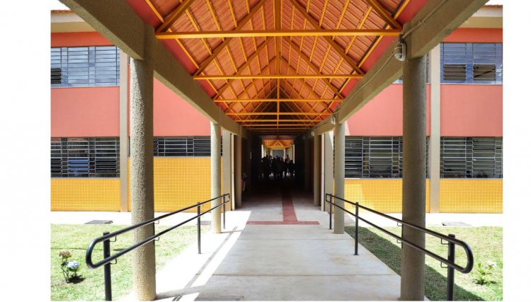 Eleição para diretores dos colégios estaduais do Paraná será em julho