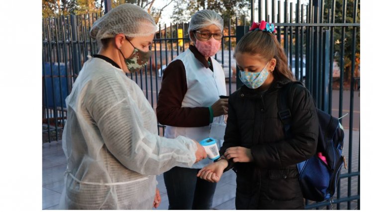 Aulas retornam com todos os protocolos de segurança em Assis 