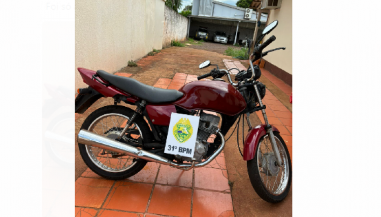 Condutor usando chinelo e sem habilitação tem a motocicleta apreendida em Cafelândia