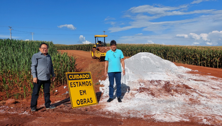 Obras para asfaltamento no Iguaçuzinho já começaram em Cafelândia 