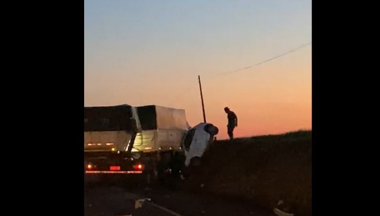 Grave acidente deixa cinco mortos entre Assis e Toledo