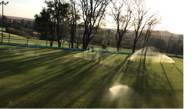 Campo pronto para a grande final do Campeonato empresarial do Cafelândia Country Club nesta quarta