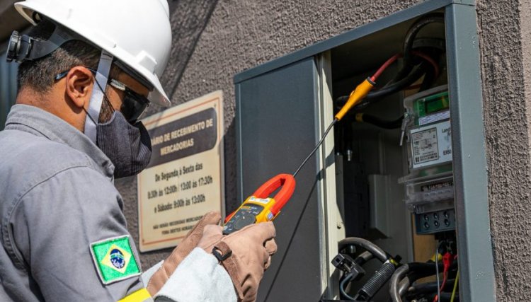 Funcionário da Copel é impedido de realizar corte de energia e aciona a Polícia 
