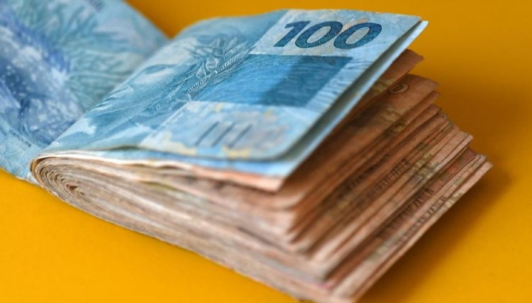 Servidores do PR que receberam o auxílio indevido já devolveram R$ 1,692 milhão