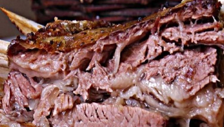 Dom Raffaelo vai servir hoje no almoço uma deliciosa costela