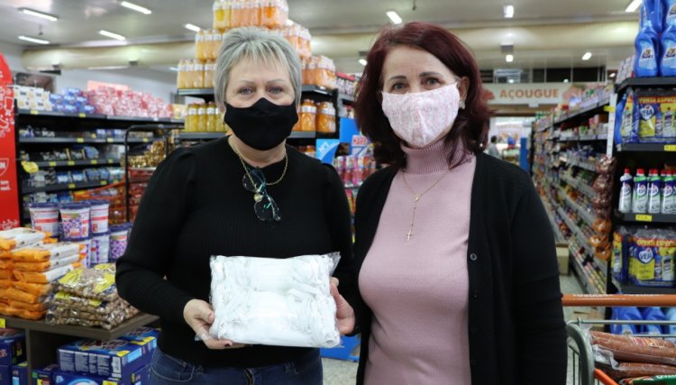 Cafelândia doa máscaras reutilizáveis aos munícipes e para os comércios 