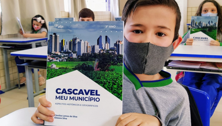 Univel contribui com o ensino municipal de Cascavel