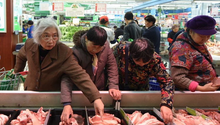 Importações de carne pela China caem 5,3% em maio na comparação com abril