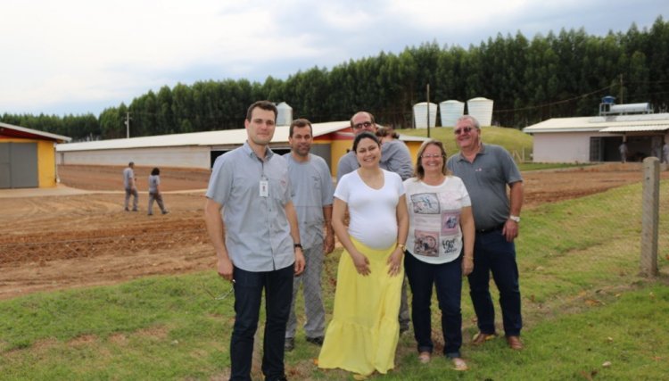 Família Berté é destaque mundial na produção de ovos férteis em parceria com a Copacol