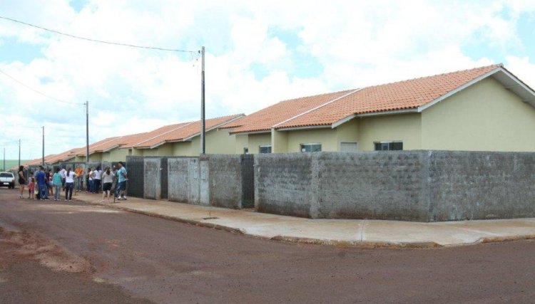 Governador Ratinho Júnior vai assinar convênio para construção de 551 habitações da Copacol
