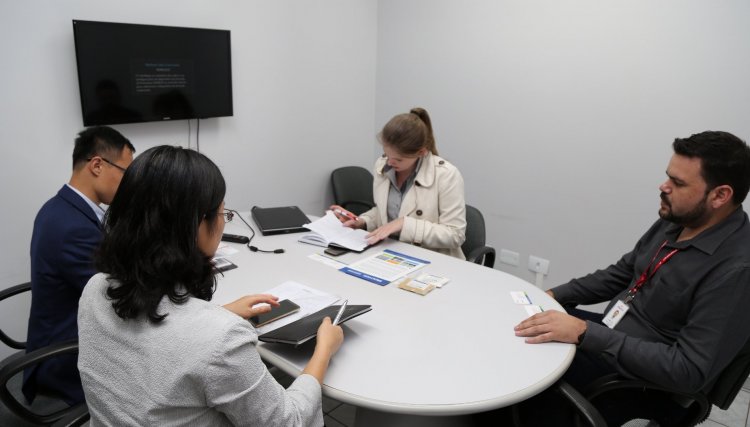 Chineses visitam a Copacol para fortalecer parceria