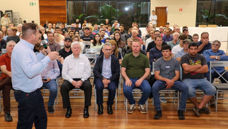 Copacol atualiza produtores sobre os desafios e oportunidades da avicultura 