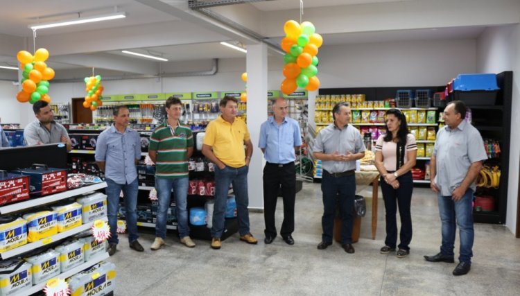 Copacol inaugura nova Loja Agropecuária em Nova Aurora