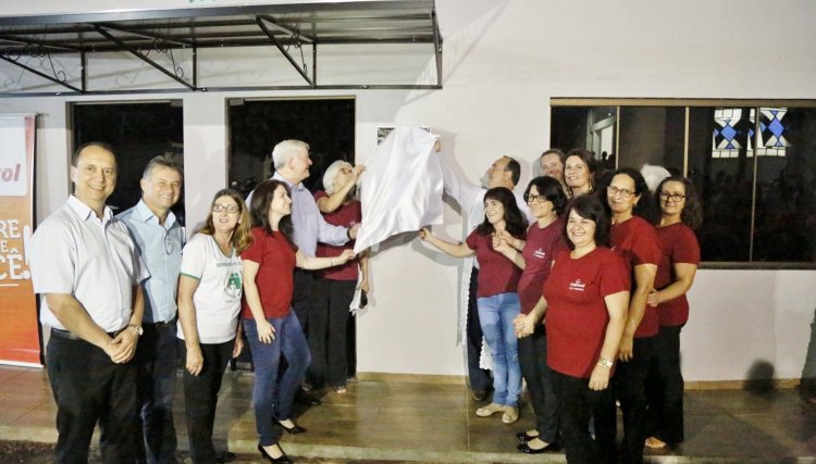 Mulheres do PDLF da Copacol, entregam reforma de cozinha da Pastoral em Jesuítas