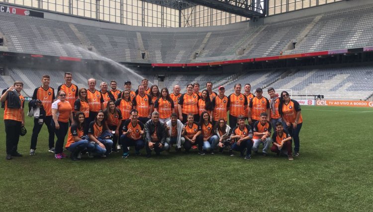 Campeões dos Jogos de Integração Copacol 55 anos assistem jogo do Atlético PR