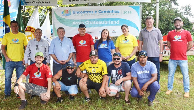 Assis apoia soltura de 104 mil peixes no Rio Piquiri