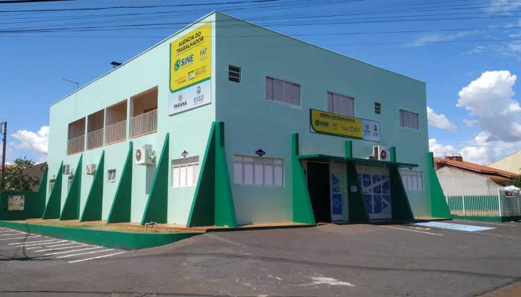 Agência de Assis conquista primeiro lugar na regional e quarto no PR na contratação de pessoas 