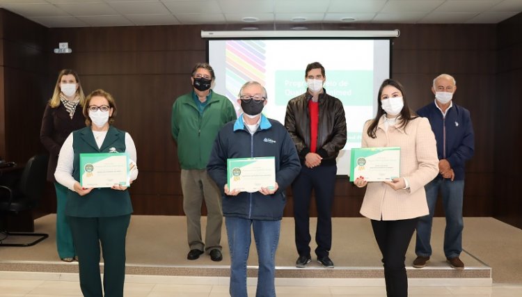 Três prestadores recebem o Selo Ouro de Qualidade da Unimed Cascavel