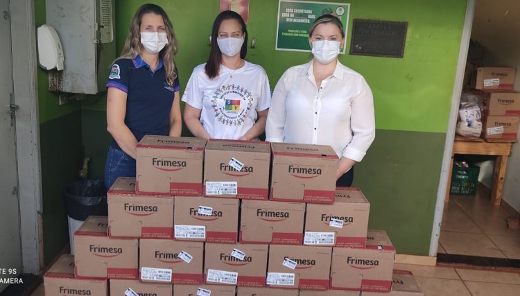 Exemplo de solidariedade: Frimesa faz doação de 2.400 litros de leite Assis