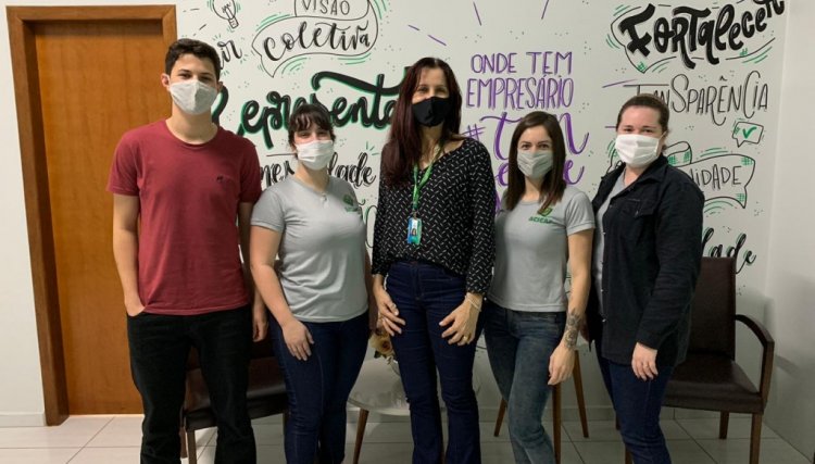 Acicaf recebe visita da coordenadora de programa de Certificação em Gestão