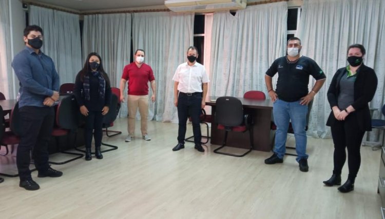 ACICAF participa de reunião buscando melhorias para seus associados 