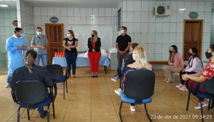 Voltas às aulas terá testagem contra COVID-19 nos profissionais da educação em Assis 