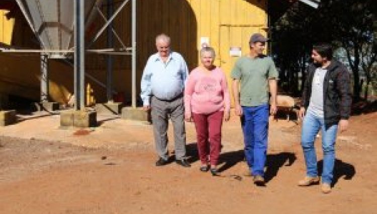 Marcos Oenning é o melhor do mês na suinocultura da Copacol 