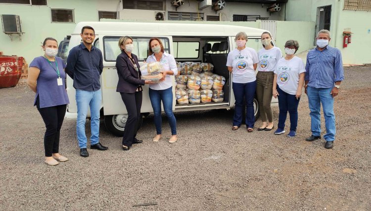Sindicato Rural distribui 150 cestas básicas para famílias carentes