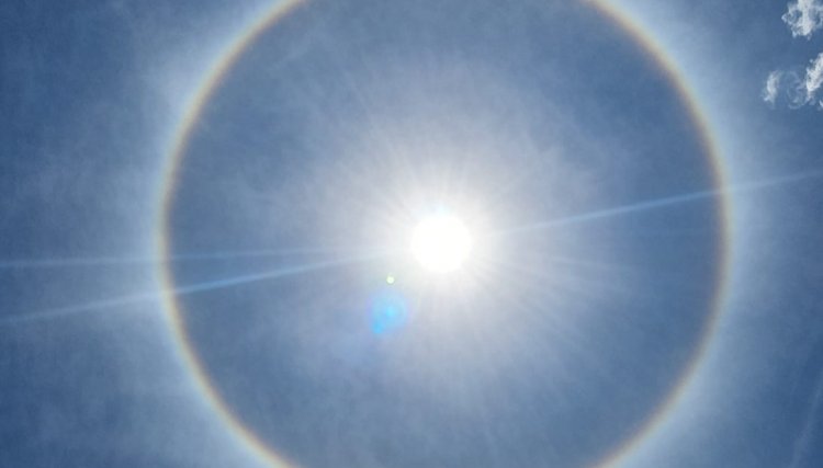 Halo solar é registrado na região Oeste 