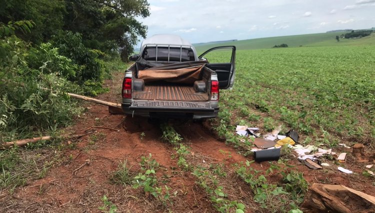 Ladrões roubam camioneta, moto de trilha e R$ 50 mil em defensivos agrícolas na região        