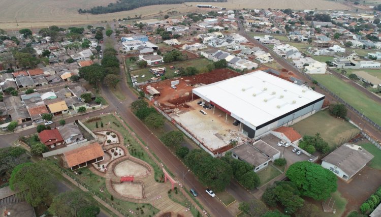Vem aí o maior ATACAREJO da região - BONIATTI ATACADISTA em Ubiratã, veja o vídeo 