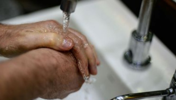 Pandemia reafirma importância de um ato simples, lavar as mãos