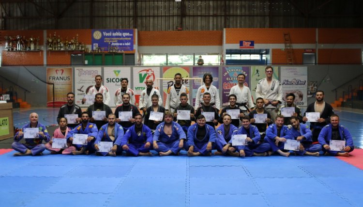 Cafelândia sedia seminário de artes marciais 